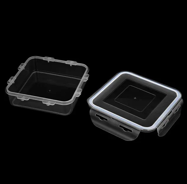 What is the temperature range of this Blue lockable plastic crisper box, and can it withstand high or low temperatures?