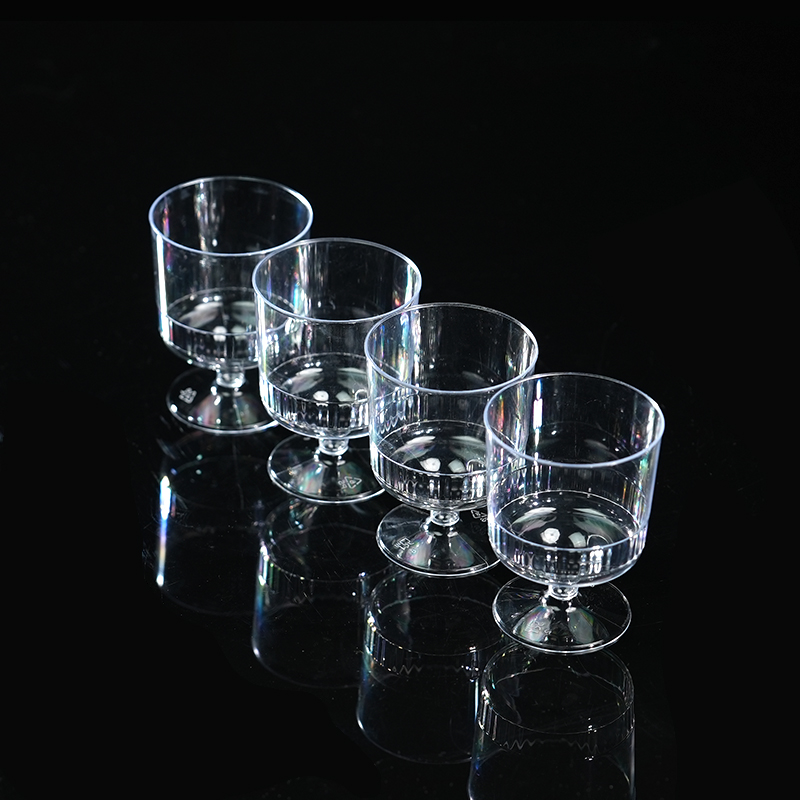6PC plastic wine glasses